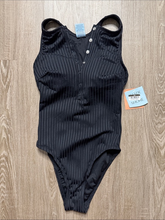 Shade & Shore Other - Black Ribbed snap front One-Piece swimsuit